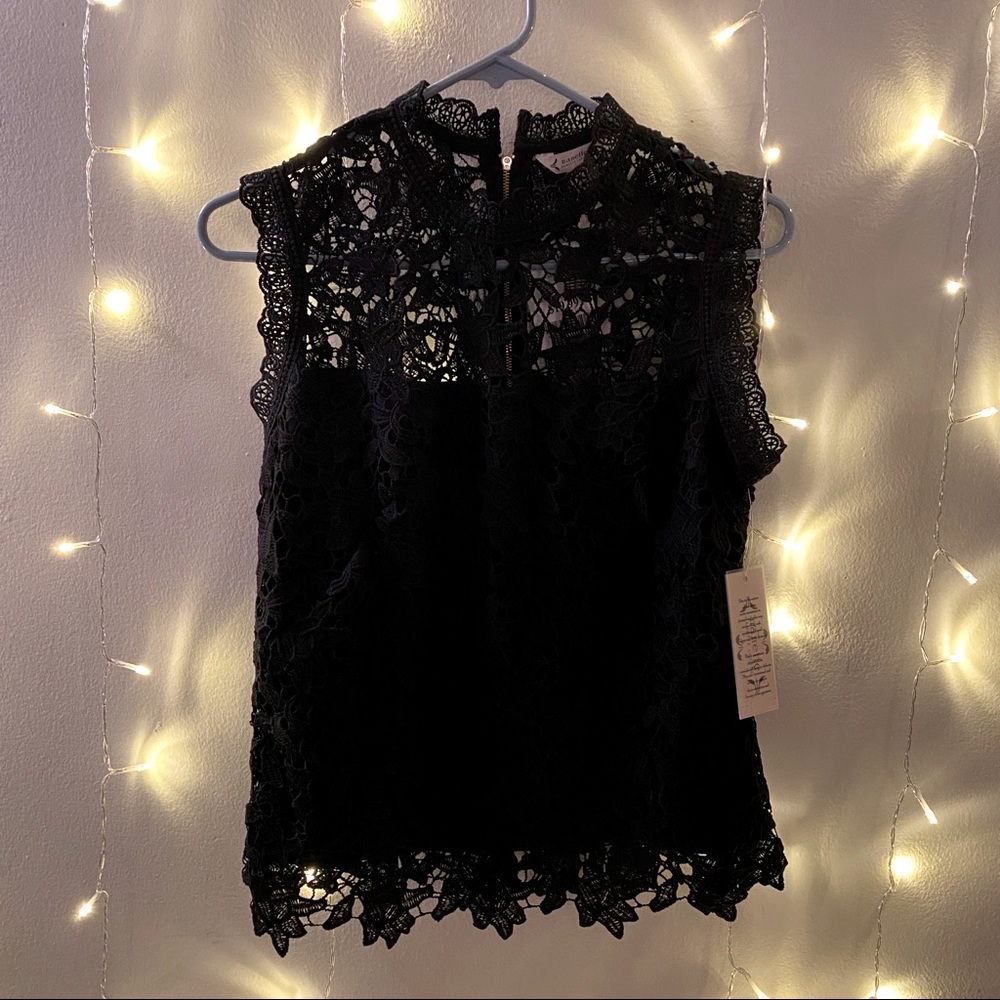 Brand new nanette top